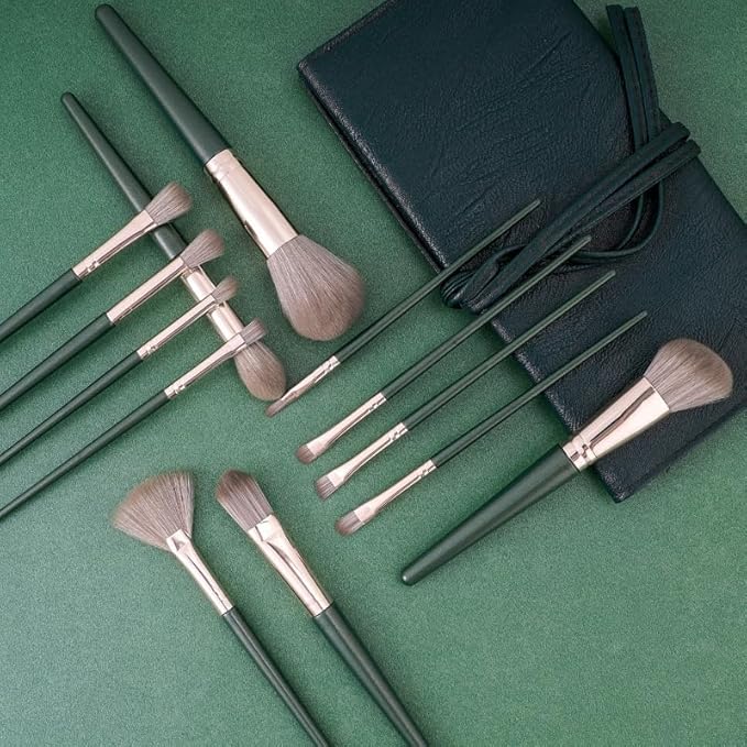 14Pcs Makeup Brushes Sets Eyeshadow Brush Premium Synthetic Foundation Brush Tool Professional Eye Makeup Brushes Eyeshadow Brush Set,Powder Concealers, Eye Beauty, Masquerade