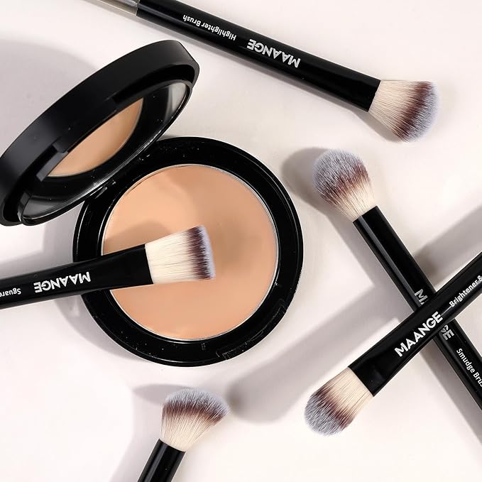 MAANGE 18 Pcs Makeup Brushes with Laser Bag, Premium Synthetic Makeup Brush Set Professional Makeup Tools Eyeshadow Eyebrow Foundation Blush Concealer Face Powder Blending Brushes Kit-Black