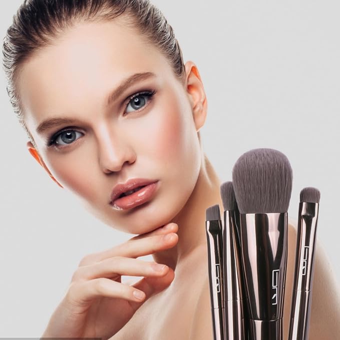 5PCS Travel Makeup Brushes Set w/Pouch Portable Mini Cosmetic Professional Brushes Kit, Synthetic Makeup Brush Set with Case