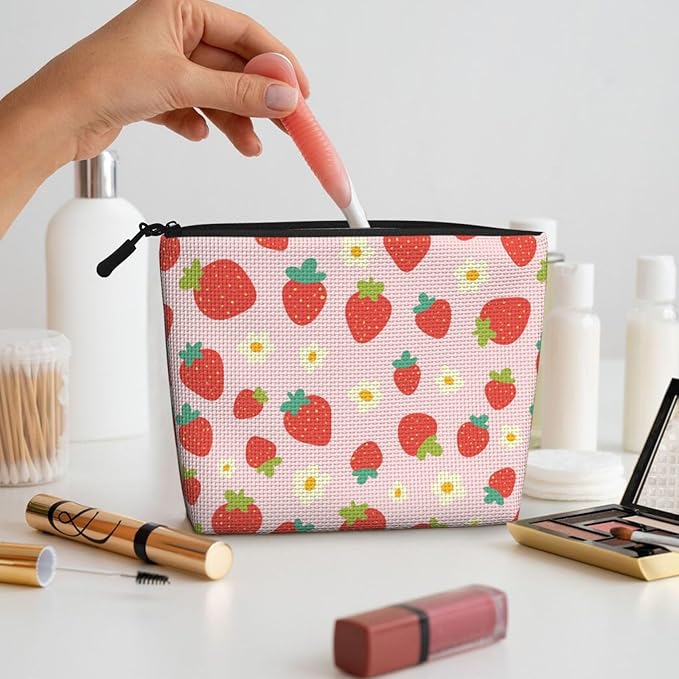 MOLAIGIN Strawberry Red Fruit Cosmetic Bag For Women, Travel Makeup Bag, Toiletry Zipper Bag, Large Capacity Aesthetic Cases