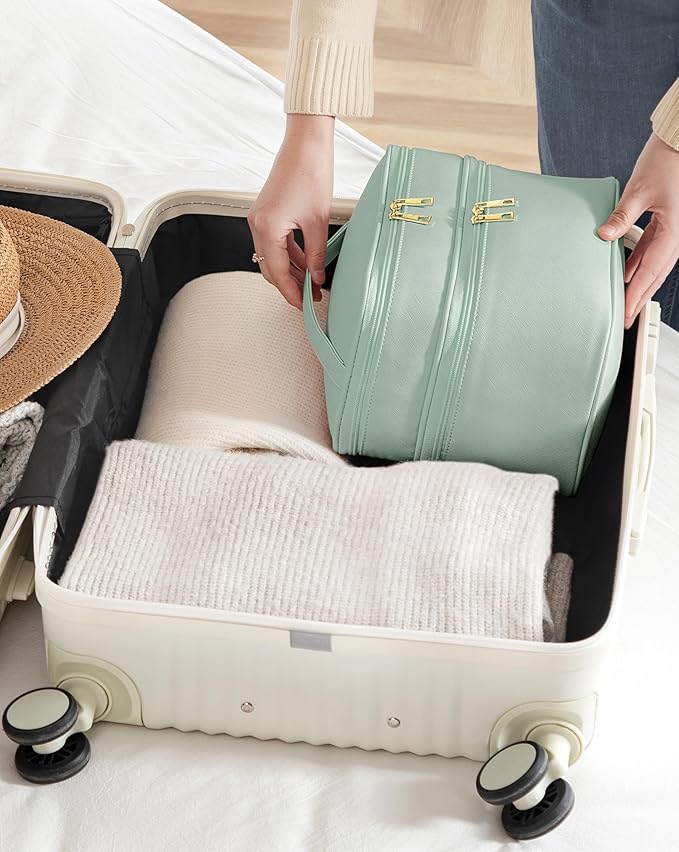 Makeup Bag for Women X-Large Travel Makeup Bag Organizer Portable Toiletry Bag Cute Makeup Bags Waterproof Leather Cosmetic Bag Makeup Case with Removable Dividers, Green