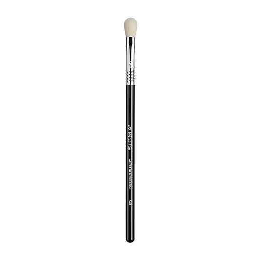 Sigma Beauty Professional E24 Diffused Blending Brush – Professional Eyeshadow Brush for Seamless Eyeshadow Blending, Softens Dramatic Edges & Harsh Lines for a Well Blended Effect (1 Brush)