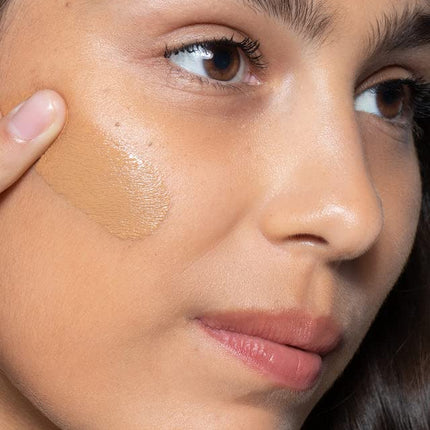 ILIA - True Skin Serum Foundation | Non-comedogenic, Cruelty-Free, Vegan, Weightless Feel, Buildable Coverage, Safe For Sensitive Skin (Senja SF9.25)