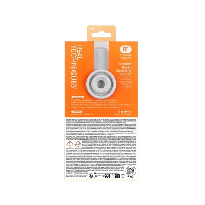 Real Techniques Miracle Brush Cleansing Palette, Makeup Brush Cleaner For Deep Cleaning, Use With Makeup Brush Shampoo, Silicone Ridges & Easy Grip, Includes Cleansing Gel, Cruelty-Free, 3 Count