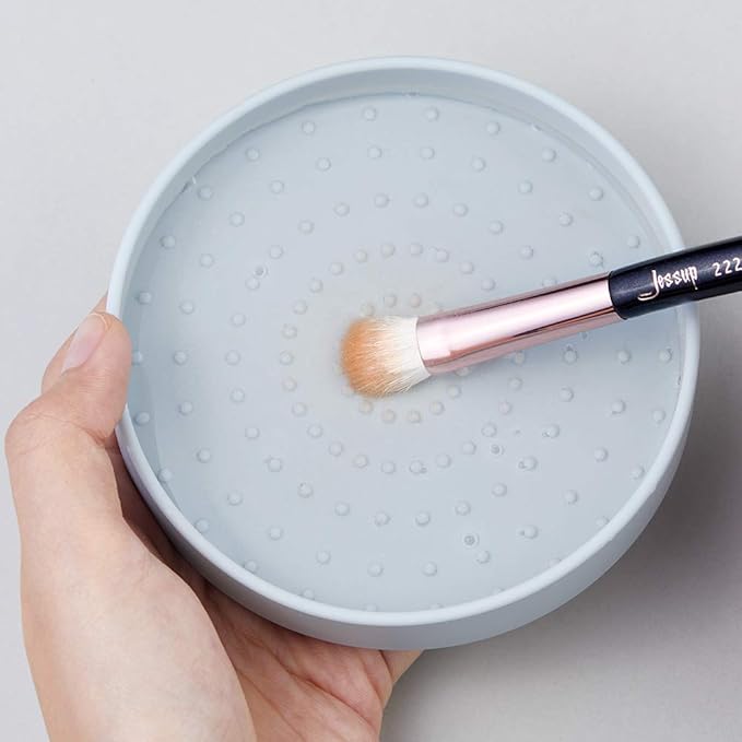 Jessup Makeup Brush Cleaning Mat with Color Removal Sponge, 2 in 1 Silicone Makeup Brush Cleaner (Whisper White), A003