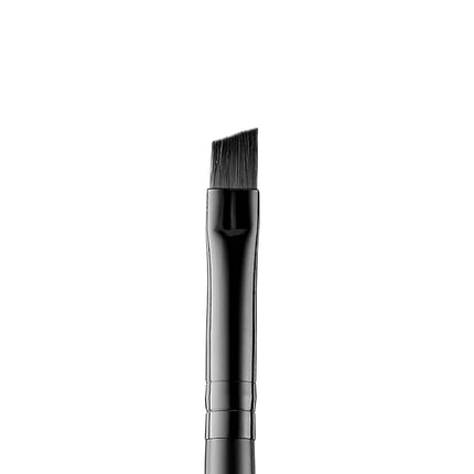 e.l.f. Small Angled Brush, Creates Even, Thin & Straight Lines, Great For Applying Lip Color, Eyebrow Color & Eyeliner, Vegan & Cruelty-Free