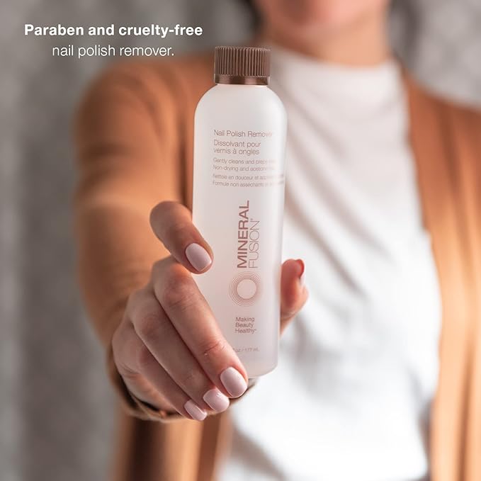 Mineral Fusion Nail Polish Remover - Acetone-Free Nail Care with Natural Solvents - Non Drying Liquid Formula - TSA-friendly Travel Size - 3 fl oz