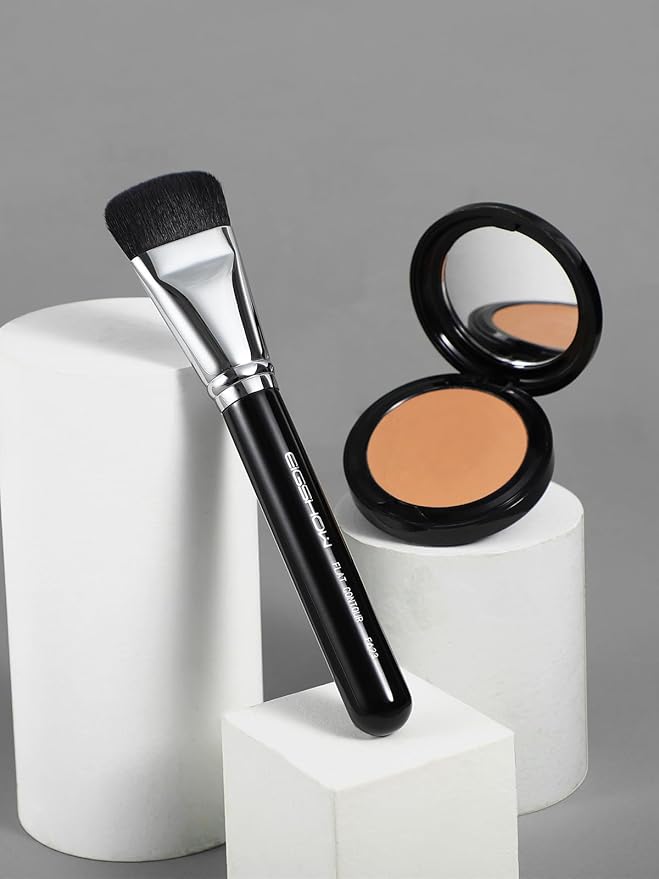 Contour Brush， EigshowBeauty Premium Synthetic Bristles Face Bronzer Brush, Flat makeup brush for Powder Cream Liquid Blending - Vegan & Cruelty-Free Foundation Brush