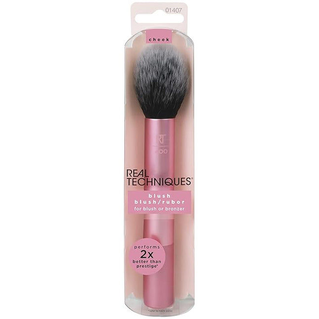 Real Techniques Ultra Plush Blush Makeup Brush, For Loose, Cream, or Pressed Blush, Rosy Glow Cheeks, Fluffy Powder Brush, Aluminum Ferrules, Synthetic Bristles, Vegan & Cruelty Free, 1 Count