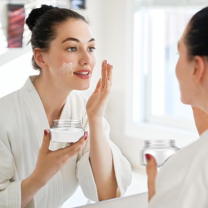 Tessco 24 Pack Plastic Jars with Lids Labels Empty Clear Plastic Jars Round Refillable Cosmetic Containers Body Butter Containers Bulk Sugar Scrub Bottle for Make Up(5 oz,Gold)