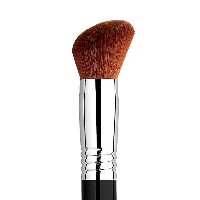 Sigma Beauty F47 Multitasker Makeup Brush – Multi-Use Face Makeup Brush for Blending, Contouring, & Buffing, Use with Foundation, Blush, Bronzer, Contour, or Highlighter (1 Brush)