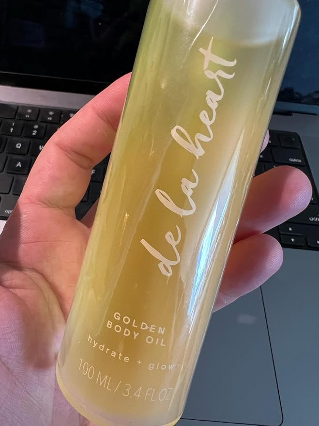 de la heart Golden Body Oil 3.4 fl oz | Nourishing Lightweight Body Moisturizer for Radiant, Silky Skin | Fast-Absorbing Natural Oil Blend with Subtle Glow | Hydration & Softness for All Skin Types