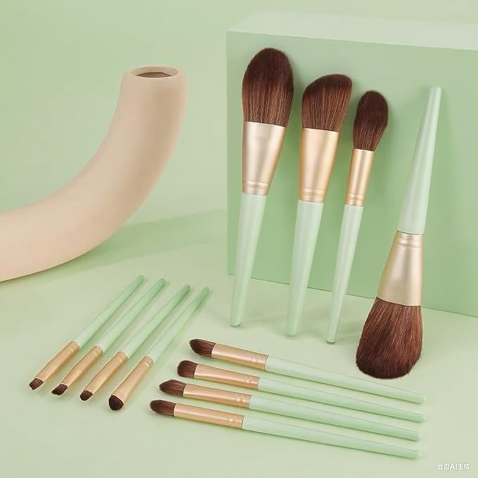 14 Pcs Makeup Brush Set, Cosmetic Brushes for Foundation, Concealer, Eyeshadow, Blush, Powder & Contouring, Professional Beauty Makeup Tools for Women & Beginners(Mint Green)