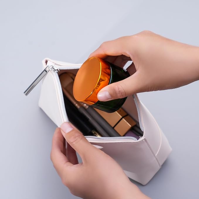 4PCS 1 oz Glass Container Jars with Lids, Small Empty Cosmetic Round Jar for Cream, Lotion (Green)