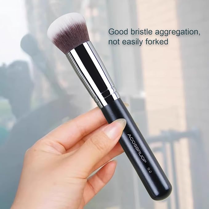 Foundation Brush, Round Top Kabuki Foundation Brush and Professional Grade Makeup Brush for Liquid Blending Mineral Powder Bufting Stippling Makeup Tools, Black