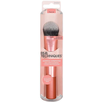 Real Techniques Seamless Complexion Makeup Brush, For Foundation, Primer, & Moisturizer, Multipurpose Foundation Brush Or Skincare Tool, Streak-Free, Buildable Coverage & Natural Finish, 1 Count
