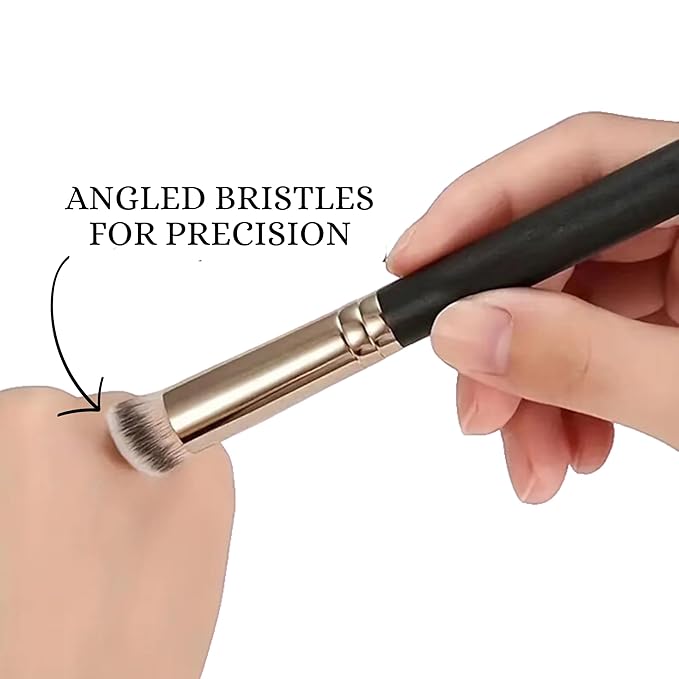 Under Eye Concealer Makeup Brush, Angled Cosmetic Brush For Blending, Concealing, Contouring Makeup, Black