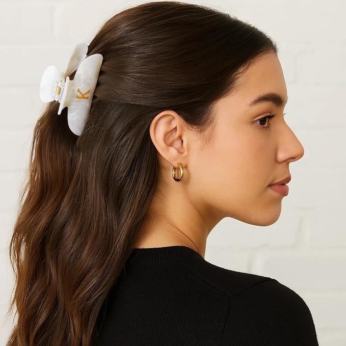 Acrylic Letter Hair Clips for Women -White Monogram Hair Claw Alphabet Large Hair Clip, Fashion Glitter Claw Clips Elegant And Durable Hair Accessory, Letter B