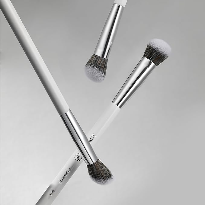 Concealer Brush, Angled Brightening Concealer Makeup Brush Under Eye Blending Brush Kitten Paw (189 concealer)