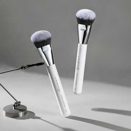 201 Angled Foundation Brush for Flawless Makeup Application Professional Liquid, Cream Powder Foundation Brush with Dense Bristles - Contoured for Precise Blending and Buffing
