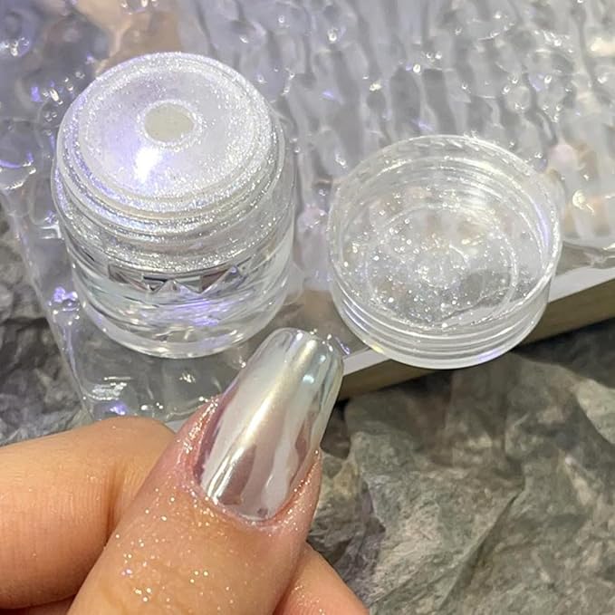 Super Glossy Mirror Effect White Pearl Chrome Nail Powder, Magic White Moonlight Effect Iridescent Pigment Powder for Nails