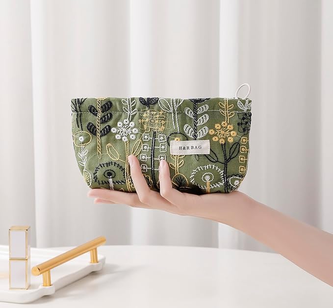 2 Pcs Makeup Bags, Large Cosmetic Bag Travel Toiletry Bag Organizer for Women, Embroidery Craft,Makeup Bag Small Cosmetic Pouch Purse with Zipper Gifts for Girls Teen