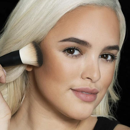 Maybelline New York City Bronzer Powder Makeup, Bronzer and Contour Powder, 100, 0.32 oz.