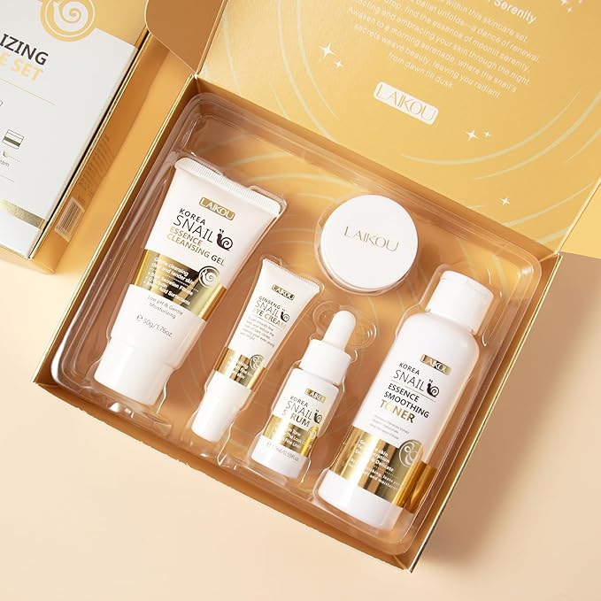 Korean Snail Essence Skin Care Kit,Skincare Gifts for Women,Include Gentle Cleanser,Toner,Eye Cream,Serum,Cream,Long-Lasting Moisturizing & Nourishing,Minimizes the Look of Wrinkles