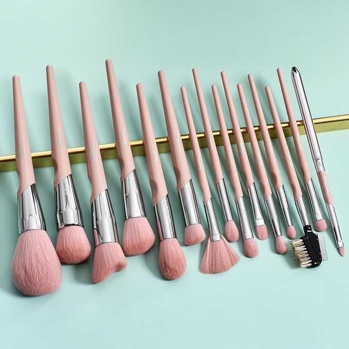 Bueart design 16Pcs ULTRA SOFT Labeled Best Makeup Brushes set with Travel Holder case face Contour Foundation brushes (16Pcs Elegant+Pink Holder)