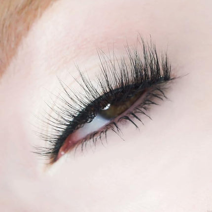 KARA BEAUTY Style L4 Hellalashes 8D Faux Mink Lashes Lightweight Synthetic Fiber in 8 Dimensional Layers OAKLAND - Delicate, Short-Flared, 1 Pair