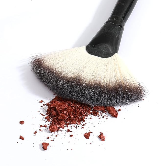 Fan Makeup Brush, Luxspire Professional Highlighting Make Up Brush Blush Bronzer Cheekbones Brush, Single Large Soft & Dense Face Blush Powder Foundation Brushes Make Up Tool, Black