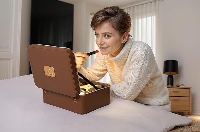 Travle Makeup Bag with LED Mirror, Makeup Train Case with Light Up Mirror, Portable Waterproof Makeup Organizer with Adjustable Dividers, Cosmetic Brush Holder Storage for Women Gift