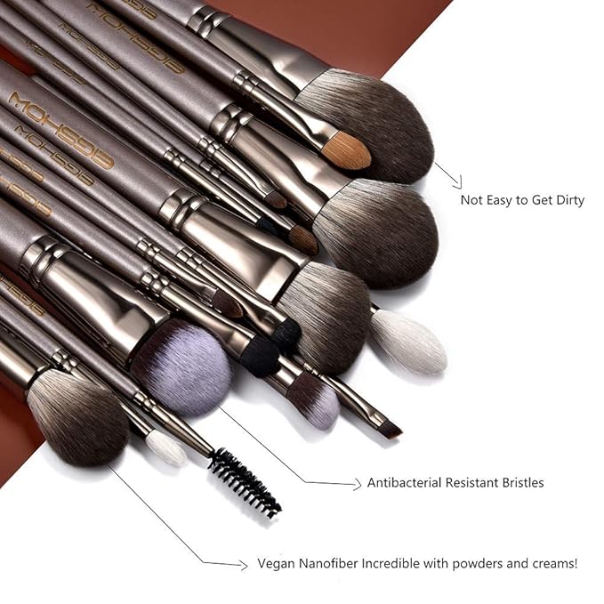 Professional Makeup Brush Set, Eigshow Makeup Brushes Perfect for Foundation Face Powder Blending Blush Bronzer Eyeliner Eye Shadow Brows with Case, Best Gift for Women, Travel Kit(PRO 18pcs Coffee)