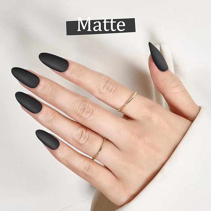 modelones Nail Polish, 15 ml Classic Black Nail Polish Quick Dry Nail Strengthener Long Last Shine Fingernail Toe Nail Art DIY Home Travel Manicure Gift for Women Girls 0.5 Fl Oz