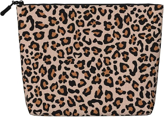 MOLAIGIN Cool Leopard Beige Cheetah Print Cosmetic Bag For Women, Travel Makeup Bag, Toiletry Zipper Bag, Large Capacity Aesthetic Cases
