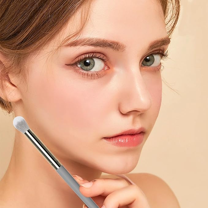 Eye Makeup Brush Set 5pcs - Eyeshadow, Blending, Concealer & Dual-Ended Brow Brushes - Small Travel Make up Tools with Wood Handle & Fluffy Bristles for Natural, Smoky and Glam Eyes Looks (Grey)