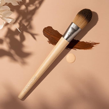 EcoTools Classic Foundation Face Brush, For Liquid, & Cream Foundation, Flat Foundation Brush, Makeup Brush For Natural Makeup, Buildable Coverage, Synthetic Bristles, Cruelty- Free, 1 Count