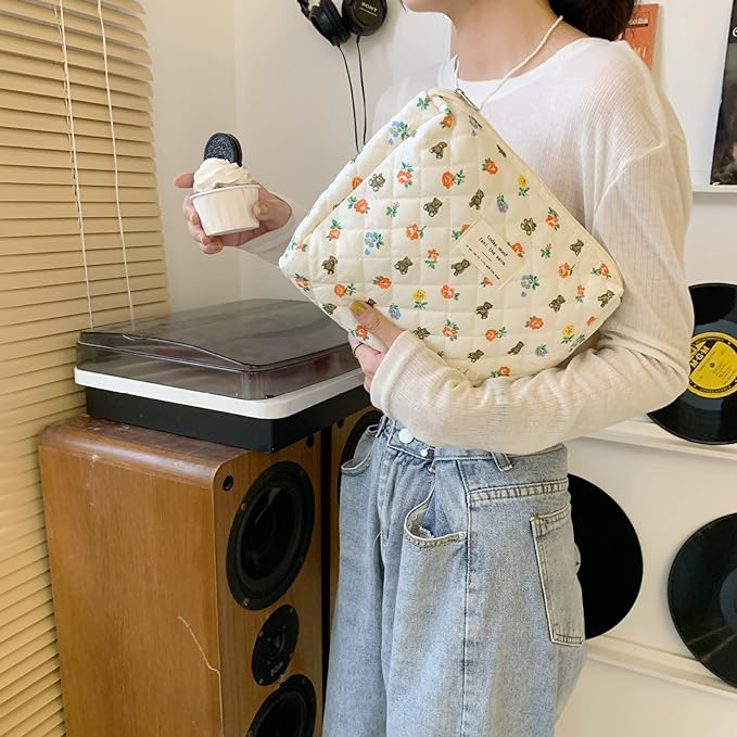 VIWIME Makeup Cosmetic Bag, Large Cotton Quilted Travel Coquette Aesthetic Cute Floral Make up Bag for Women Toiletry Bag Organizer(Bear/2Pcs)