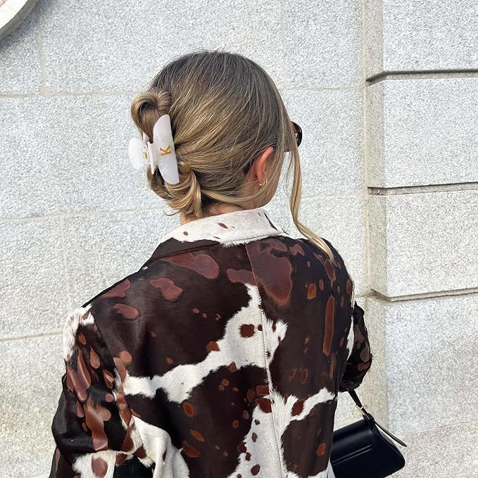 Acrylic Letter Hair Clips for Women -White Monogram Hair Claw Alphabet Large Hair Clip, Fashion Glitter Claw Clips Elegant And Durable Hair Accessory, Letter B