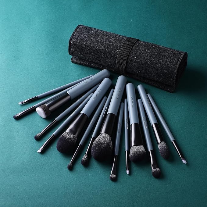 Makeup Brush Set, EIGSHOW Professional Makeup Brushes Foundation Powder Concealers Eye Shadows 15 Piece for Eye Face Liquid Cream Cosmetics Kit (GREY)