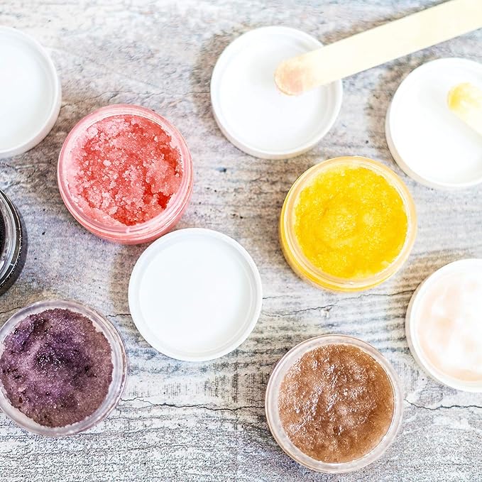 SATINIOR 24 Pieces Empty Clear Plastic Jars with Lids Round Storage Containers Wide-Mouth for Beauty Product Cosmetic Cream Lotion Liquid Butter Craft and Food (White Lid, 4 oz)