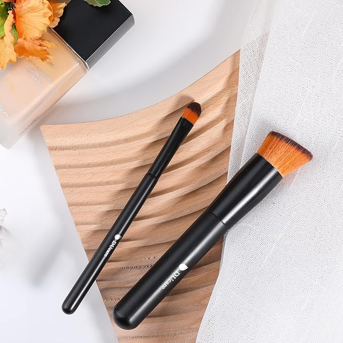 DUcare Foundation Brush and Concealer Brush 2Pcs Contour Bronzer Kabuki Brush for Face Synthetic Liquid Blending Mineral Powder Makeup Tools