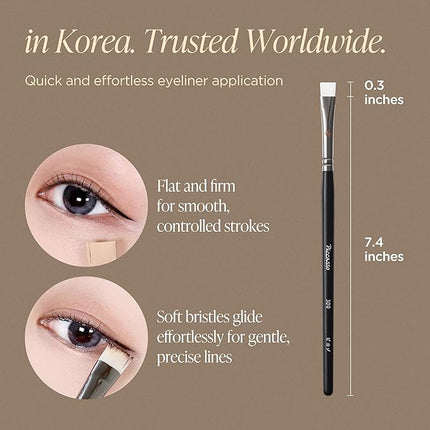 Piccasso 300 Eyeliner and Concealer Brush – Dual-Use Angled Brush for Gel Eyeliner and Spot Concealing, Soft and Precise Eye Makeup Brush for Tightlining and Coverage, Korean Professional Makeup Tool