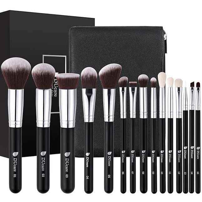 DUcare Makeup Brushes with Bag,15Pcs Christmas Makeup Brush Set Travel Kabuki Foundation Blending Blush Eyeliner Shadow Brow Concealer Brushes Kit