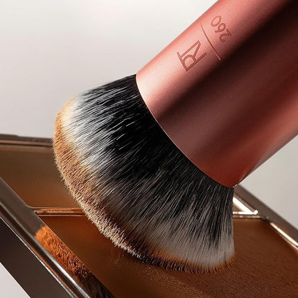 Real Techniques Bubble Blending Makeup Brush, Multipurpose Foundation Brush For Liquid, Cream, & Powder Products, Unique Round Brush Head, Synthetic Bristles, Vegan & Cruelty Free, 1 Count